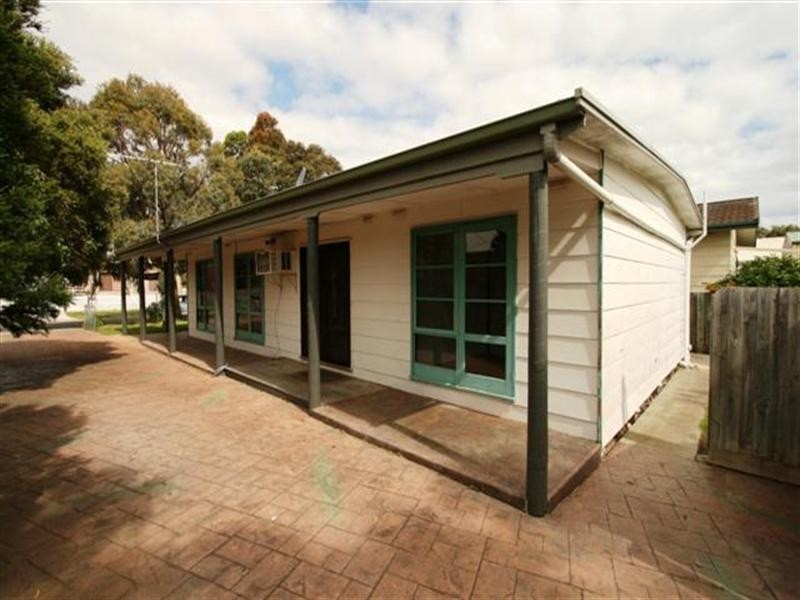 26 Lansell Road, Cowes VIC 3922