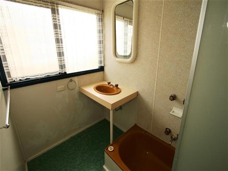 26 Lansell Road, Cowes VIC 3922