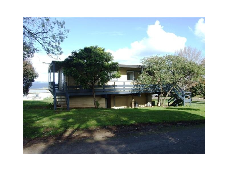 9 Wolfenden Street, Rhyll VIC 3923