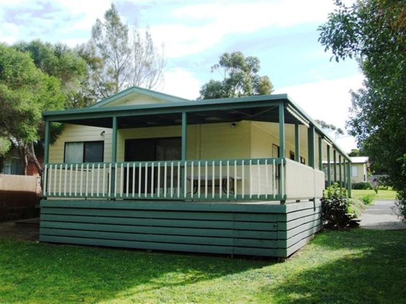 11 Cypress Court, Cowes VIC 3922