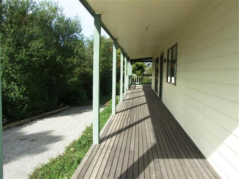11 Cypress Court, Cowes VIC 3922