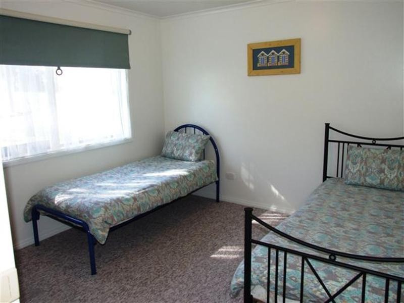 11 Cypress Court, Cowes VIC 3922
