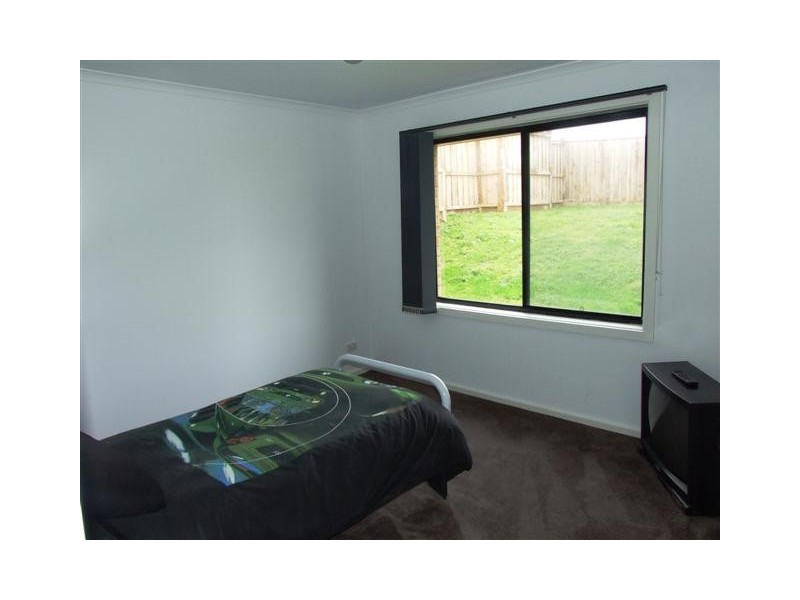 1 Egret Way, Cowes VIC 3922