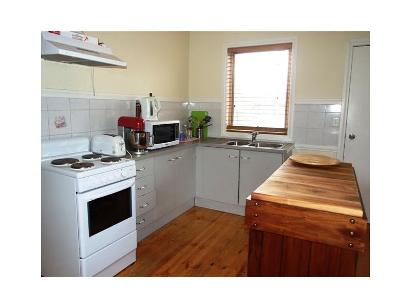 20 Sinclair Avenue, Surf Beach VIC 3922