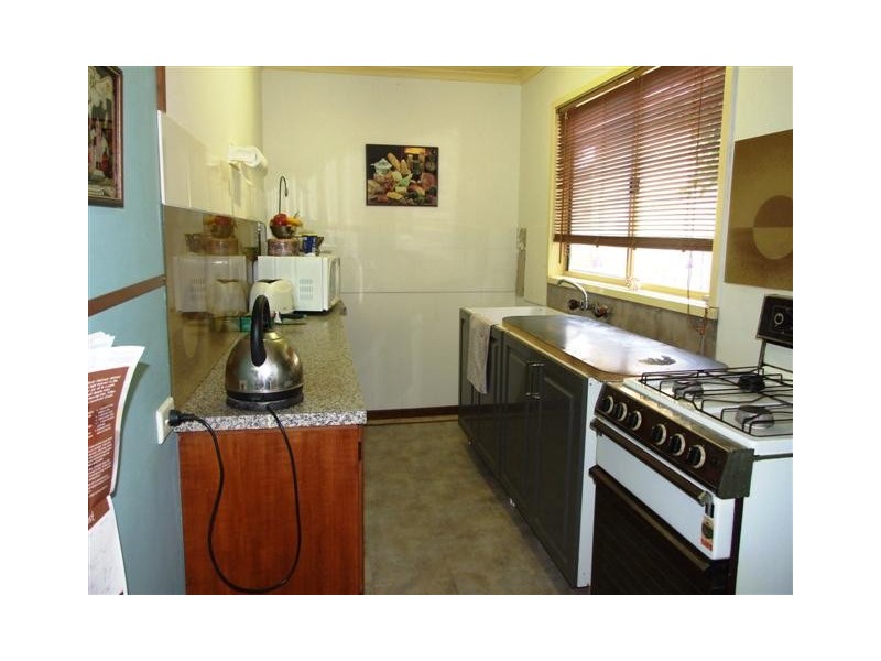 5 Batman Avenue, Surf Beach VIC 3922