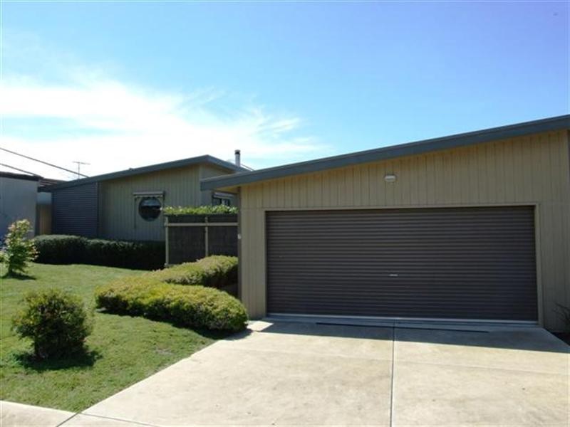 7 Casuarina Court, Cowes VIC 3922