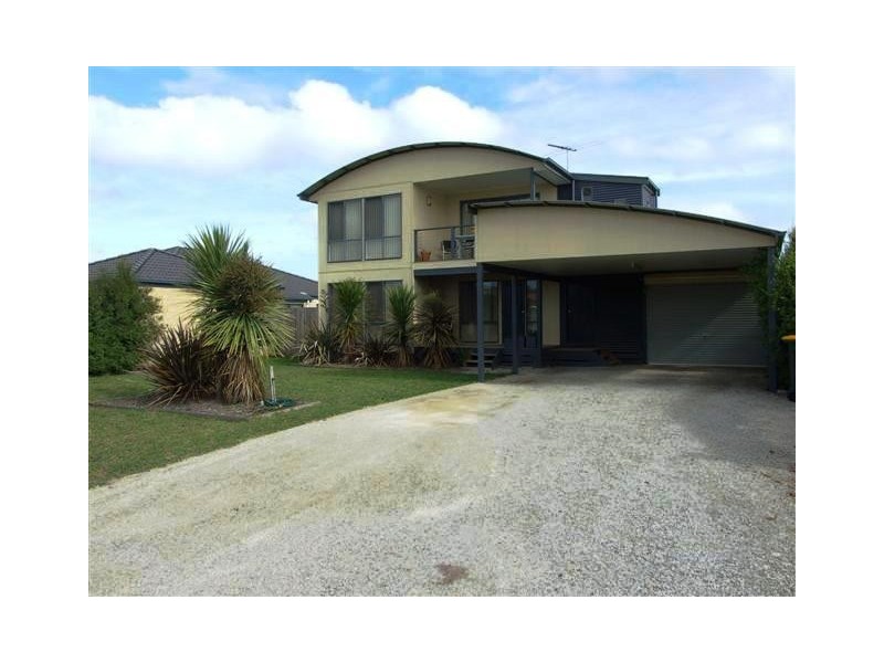 30 Katherine Circuit, Cowes VIC 3922