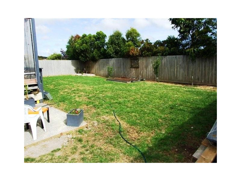 30 Katherine Circuit, Cowes VIC 3922