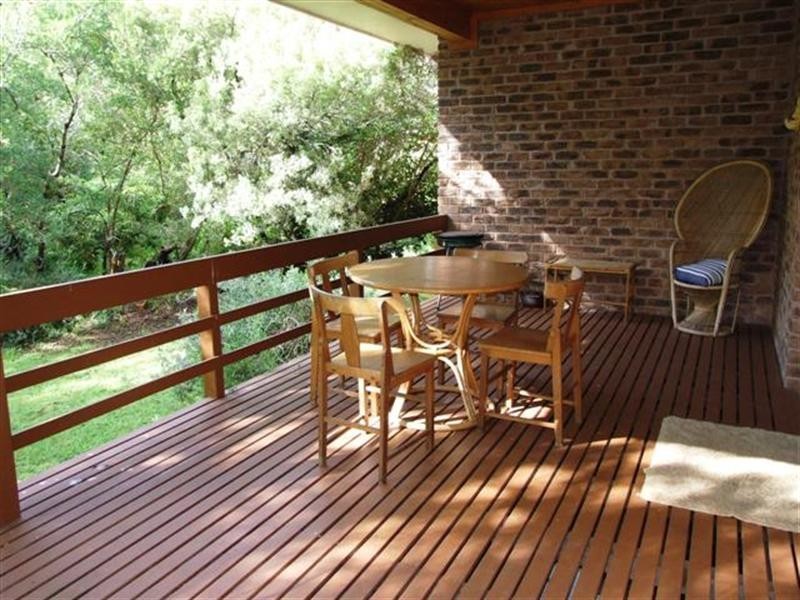 2 Bayview Road, Silverleaves VIC 3922