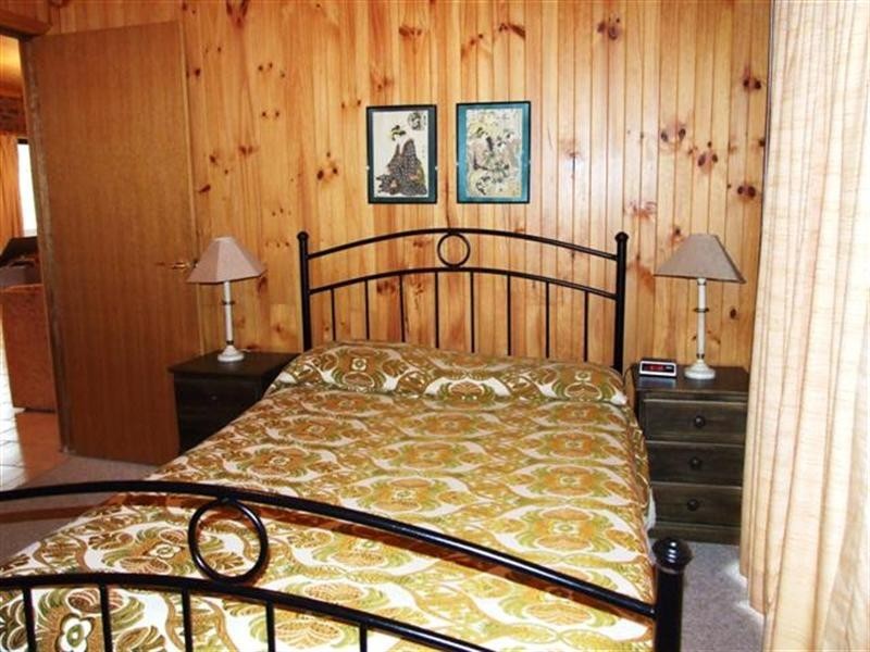 2 Bayview Road, Silverleaves VIC 3922