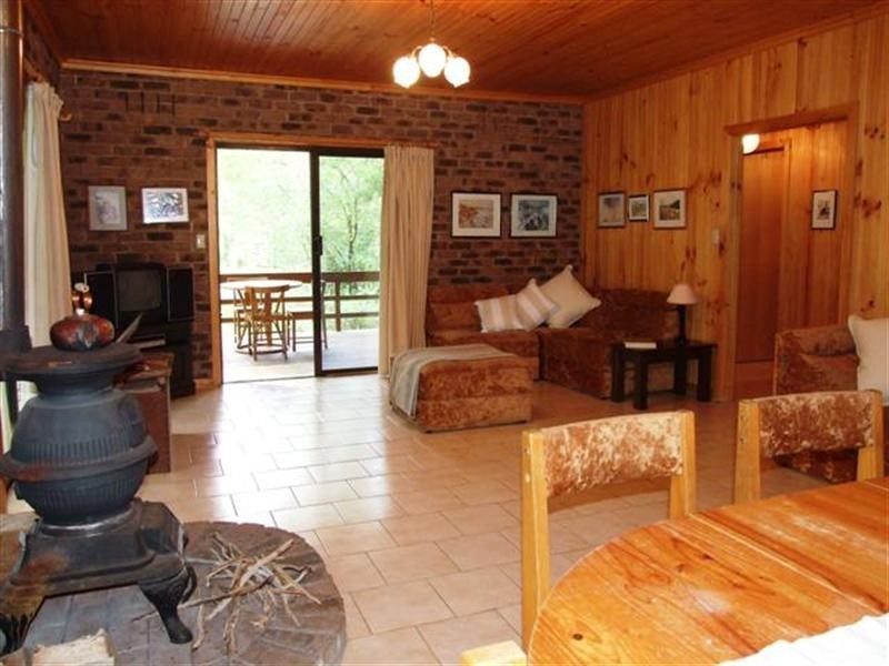 2 Bayview Road, Silverleaves VIC 3922