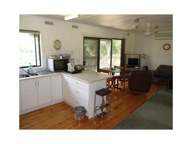 9 Churchill Drive, Cowes VIC 3922