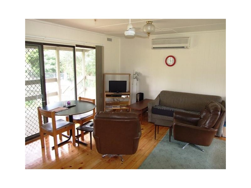 9 Churchill Drive, Cowes VIC 3922