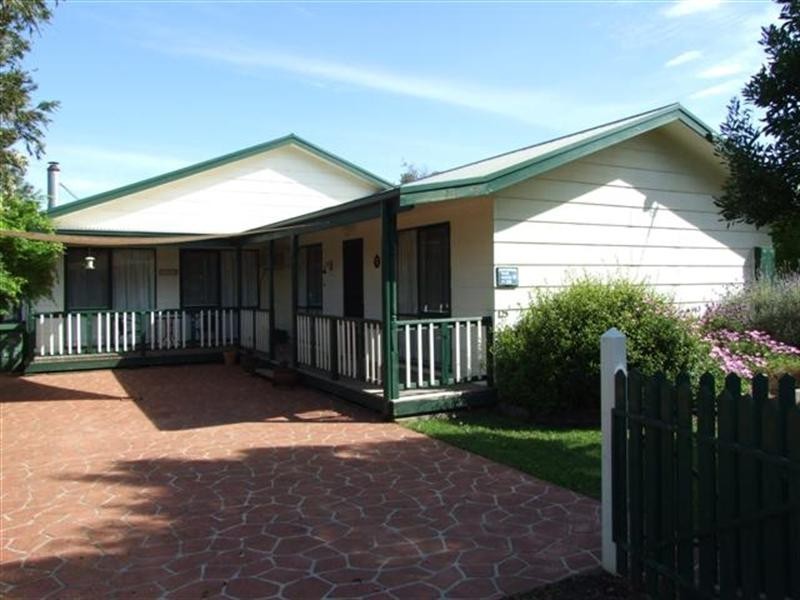 125 Scenic Drive, Cowes VIC 3922