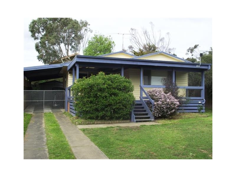 39 Red Rocks Road, Cowes VIC 3922