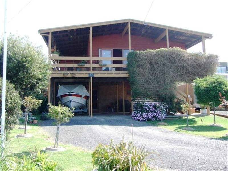 27 Poulter Avenue, Rhyll VIC 3923