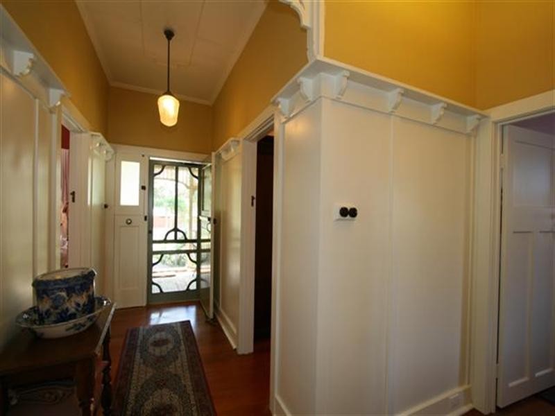 37 Chapel Street, Cowes VIC 3922