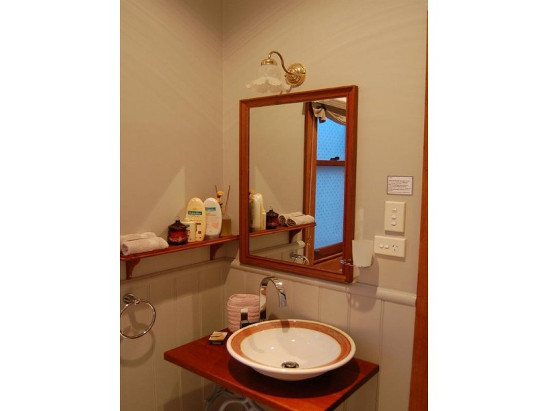 37 Chapel Street, Cowes VIC 3922