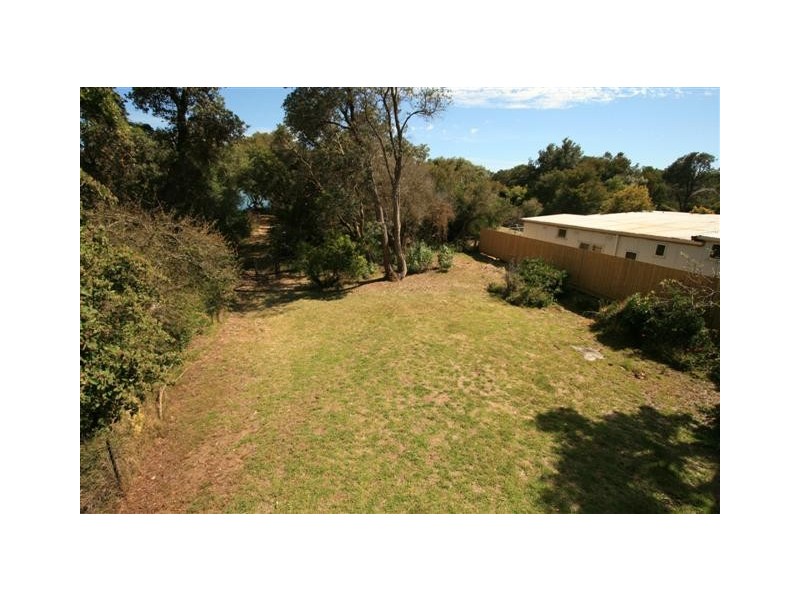 36 Beach Street, Cowes VIC 3922