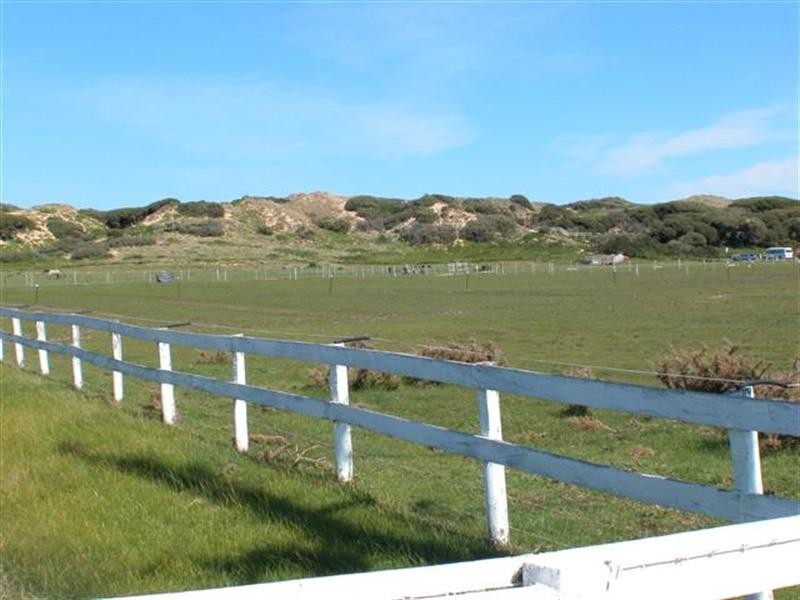 1285 Phillip Island Road, Surf Beach VIC 3922