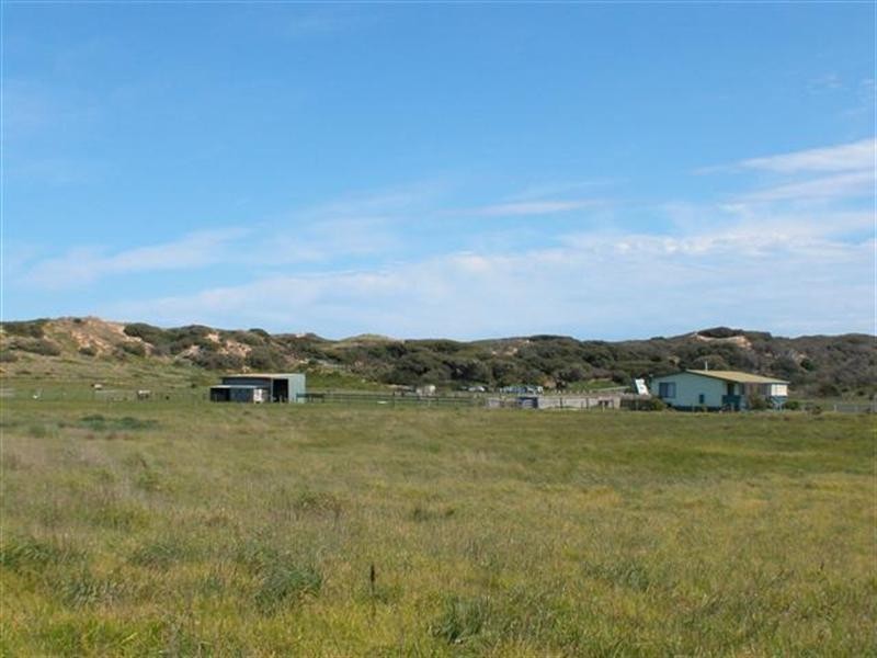 1285 Phillip Island Road, Surf Beach VIC 3922