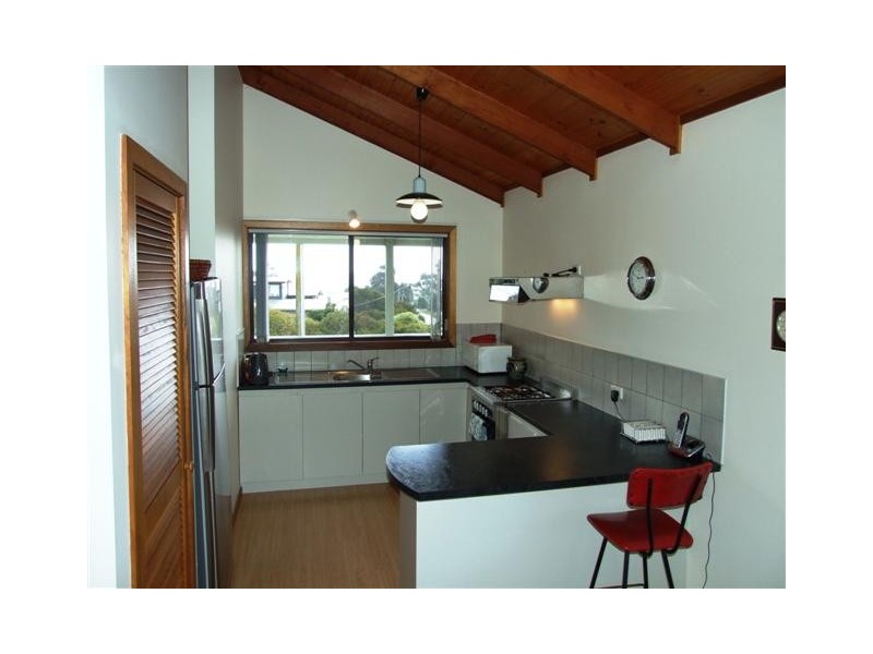 28 Terry Crescent, Wimbledon Heights VIC 3922