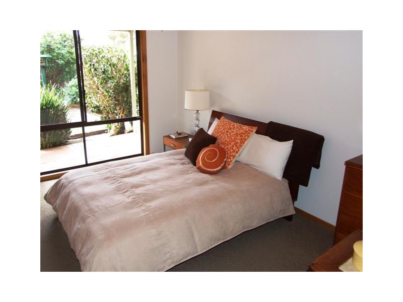 28 Terry Crescent, Wimbledon Heights VIC 3922