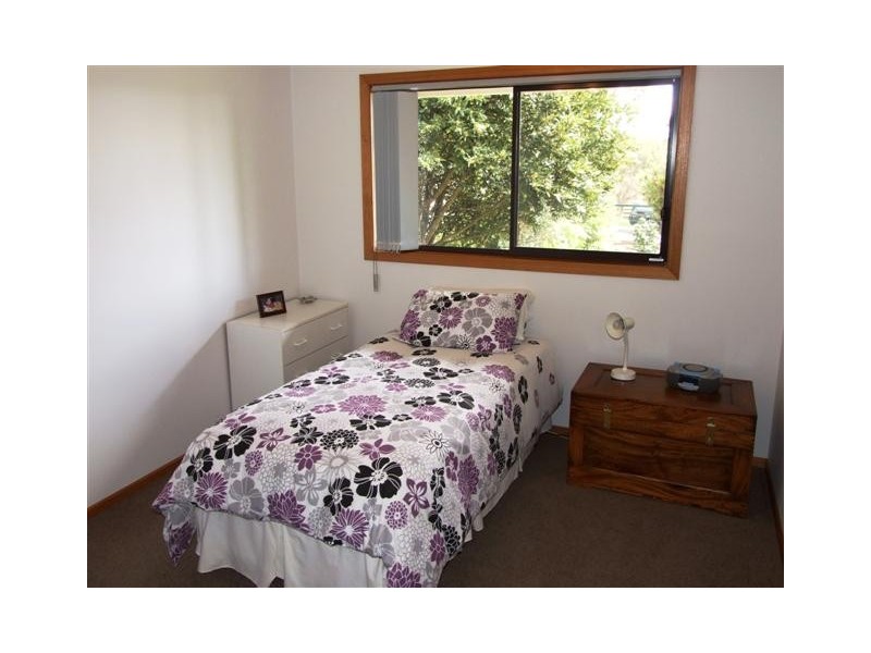 28 Terry Crescent, Wimbledon Heights VIC 3922
