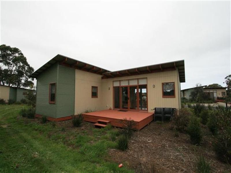 107/2128 Phillip Island Road, Cowes VIC 3922