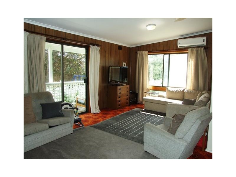 33 First Avenue, Cape Woolamai VIC 3925