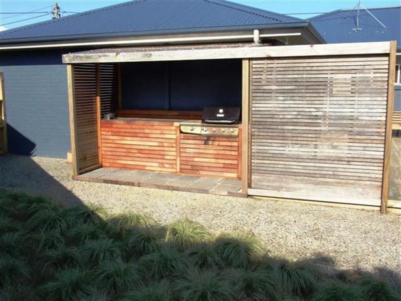 24 Anglers Road, Sunderland Bay VIC 3922