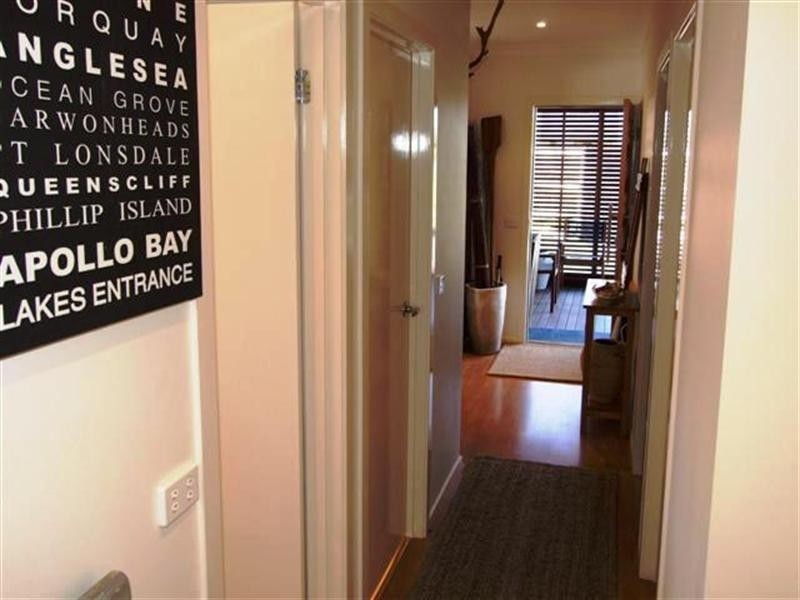 24 Anglers Road, Sunderland Bay VIC 3922