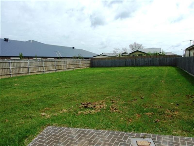 21 Roderick Close, Cowes VIC 3922