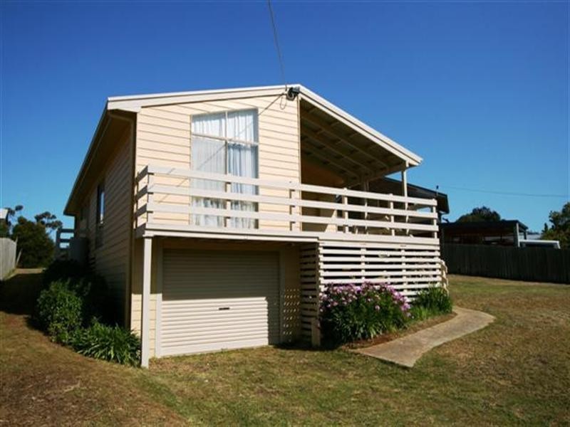 13 San Remo Crescent, Sunset Strip VIC 3922
