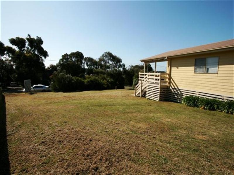 13 San Remo Crescent, Sunset Strip VIC 3922