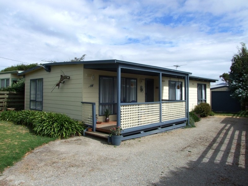 18 Princeton Avenue, Cape Woolamai VIC 3925