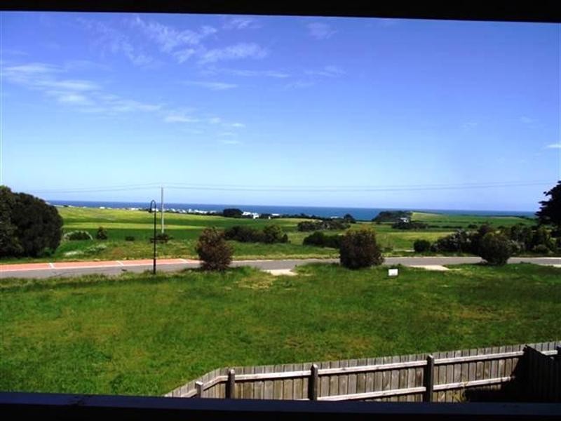 8 Saltwater Place, Sunset Strip VIC 3922