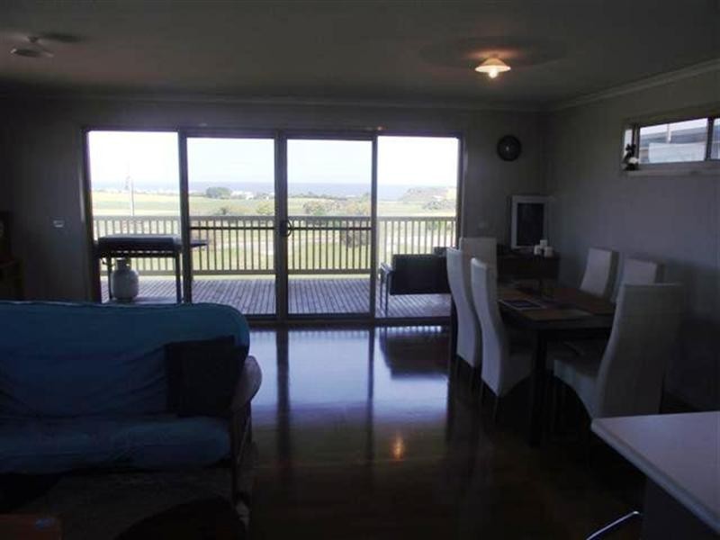 8 Saltwater Place, Sunset Strip VIC 3922