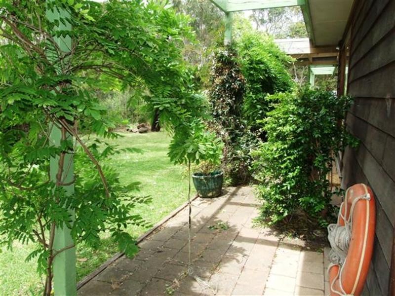 9 Darryl Court, Cowes VIC 3922