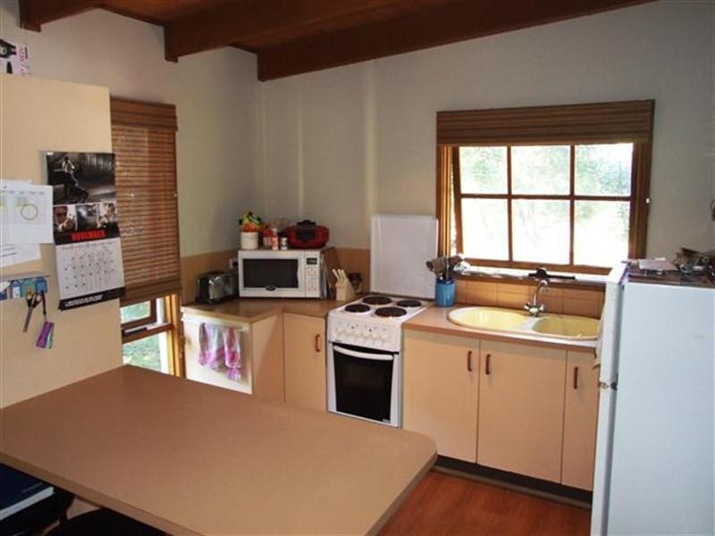 31 Beachcomber Avenue, Smiths Beach VIC 3922