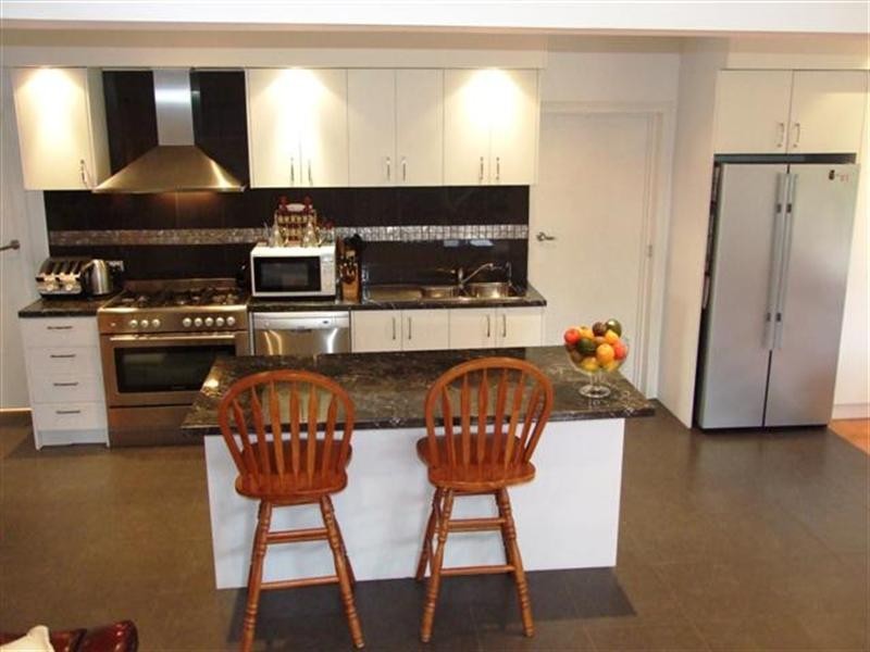 18 Cypress Court, Cowes VIC 3922