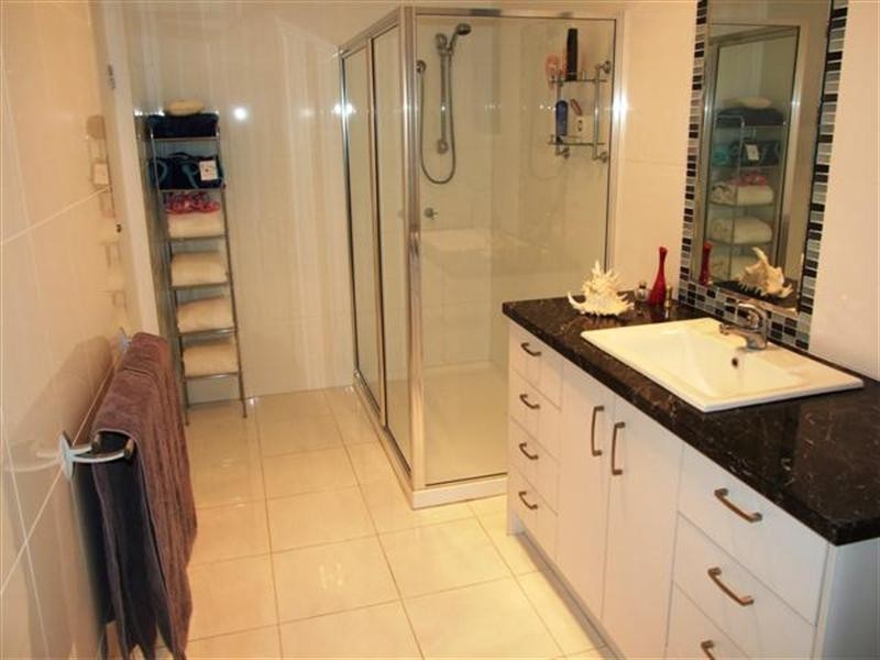 18 Cypress Court, Cowes VIC 3922