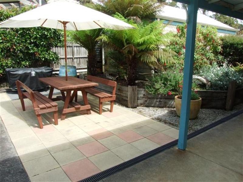 1 Bayliss Court, Cowes VIC 3922