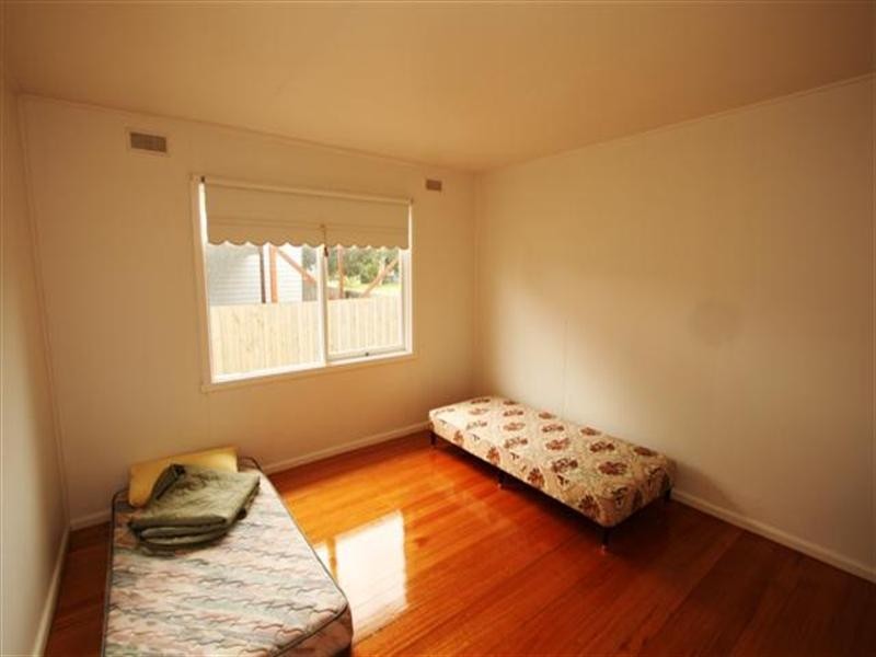 18 Koala Street, Cowes VIC 3922