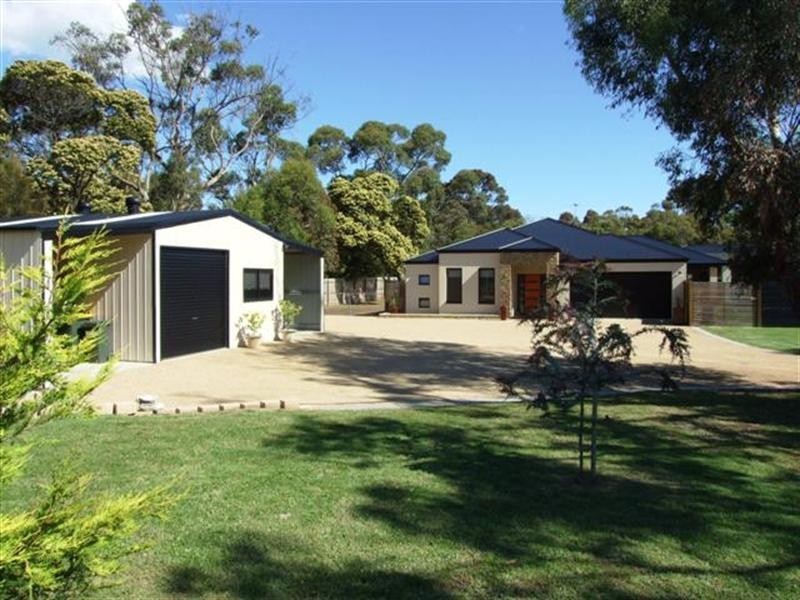 3/136-144 McKenzie Road, Cowes VIC 3922