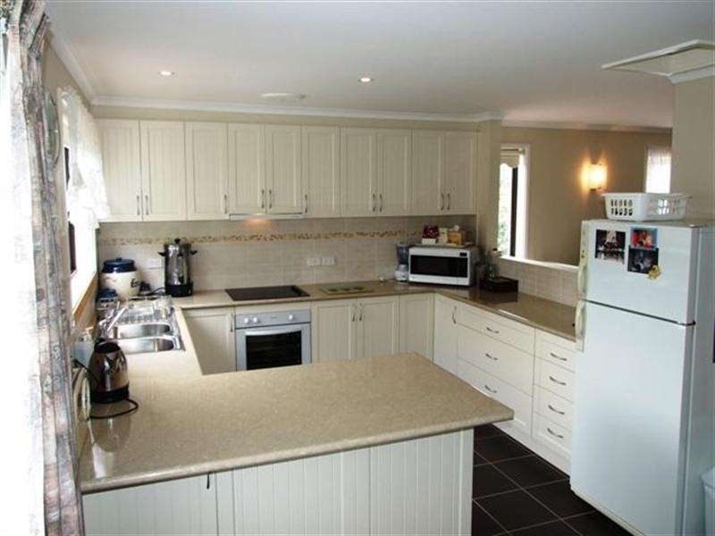 49 Teddy Bear Lane, Cowes VIC 3922