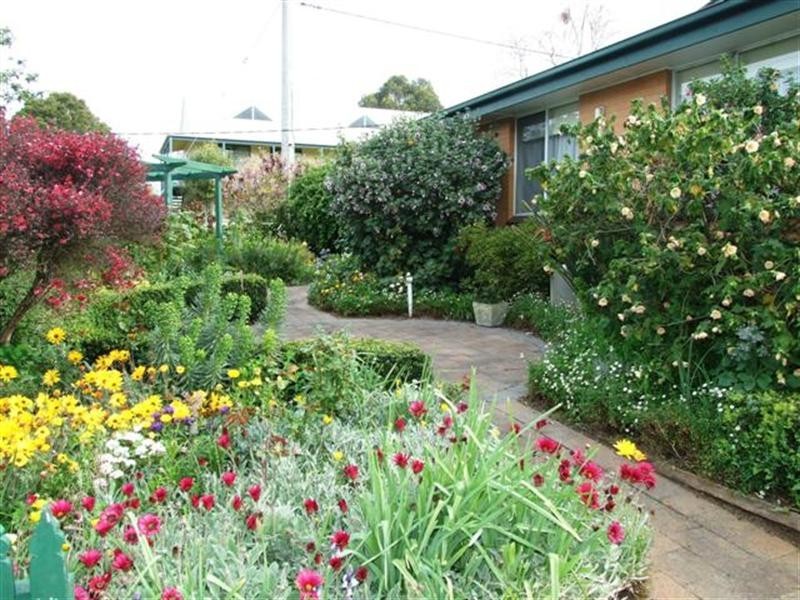 202 Thompson Avenue, Cowes VIC 3922