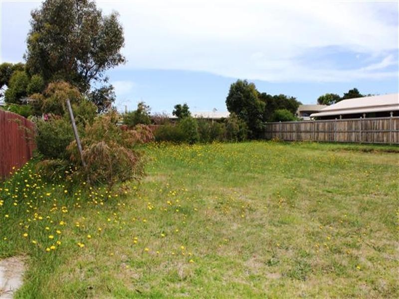 7 Kendall Avenue, Cape Woolamai VIC 3925