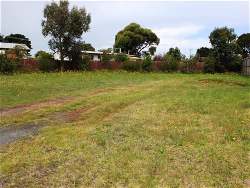 7 Kendall Avenue, Cape Woolamai VIC 3925