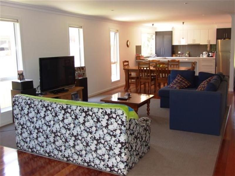74 Scenic Drive, Cowes VIC 3922